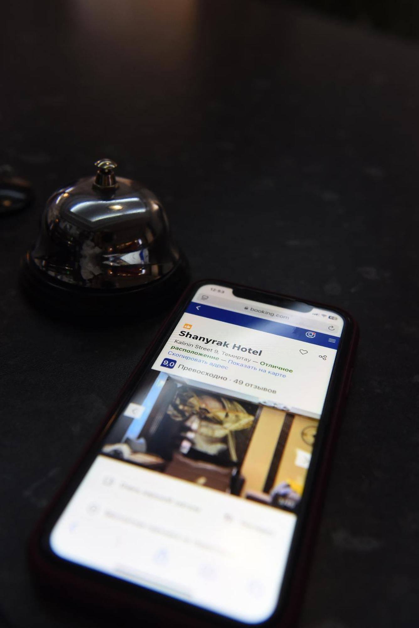 Shanyrak Hotel Temirtau Eksteriør billede